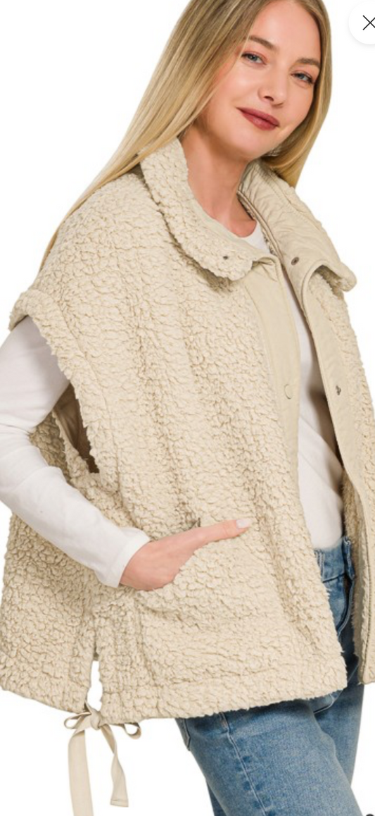 Oversized Fleece vest